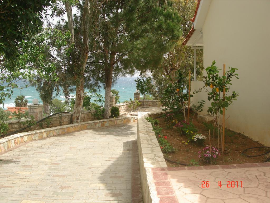 Pansion Koroni Hotel Exterior foto